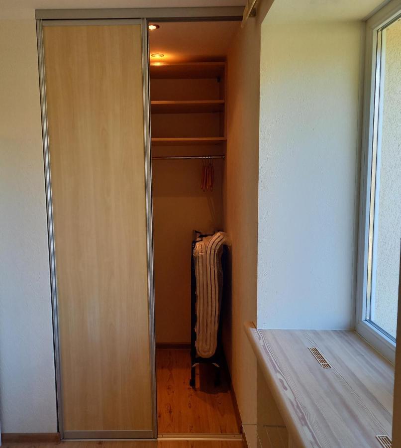 Appartamento Ozolu Gatve 2- No Cesim 7 Km Jānamuiža Esterno foto